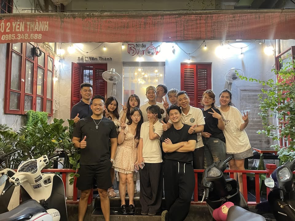 Không gian Quán Nhậu Bất Ổn